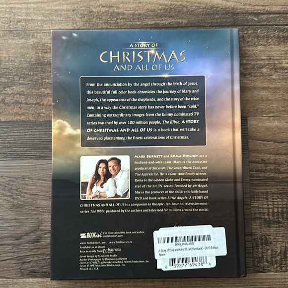 The Bible A Story of Christmas and All of Us Companion to the Hit TV Miniseries - Picture 3 of 4